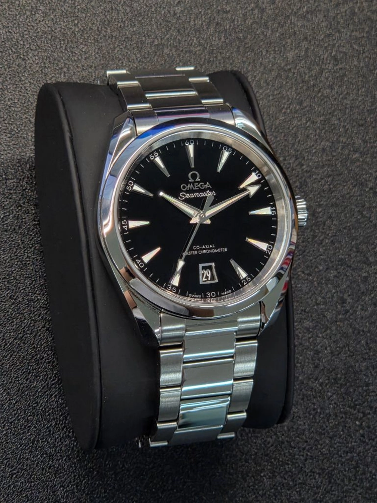 오메가 아쿠아테라 블랙래커 38mm 이미지