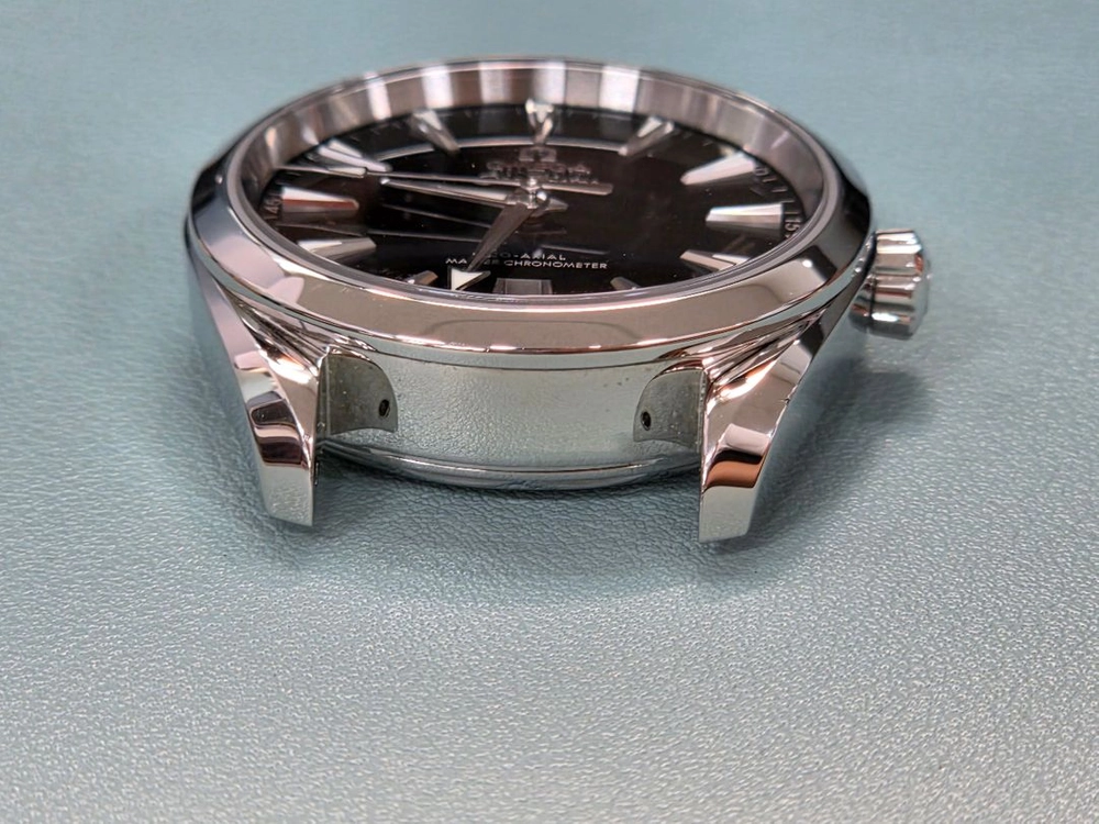 오메가 아쿠아테라 블랙래커 38mm 이미지