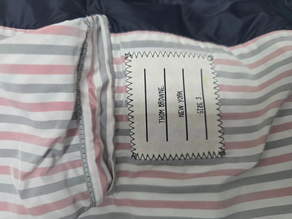 톰브라운 다운 필드 매트 나일론 사선 봄버 자켓 블랙 이미지