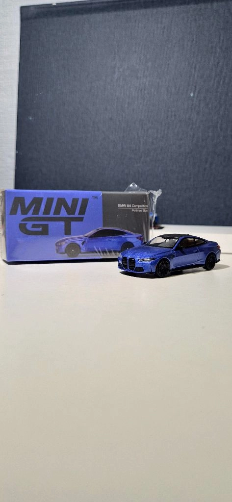 미니지티 845 BMW M4 컴피티션 블루 판매합니다 - 안심되는 중고거래