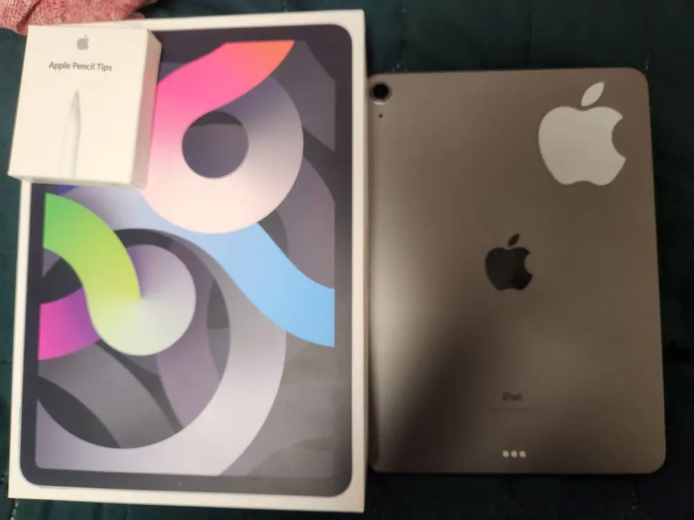 iPad Air(아이패드 에어) 4세대 64GB Wi-Fi + 애플 펜슬 2 + 구성품 팝니다. - 안심되는 중고거래