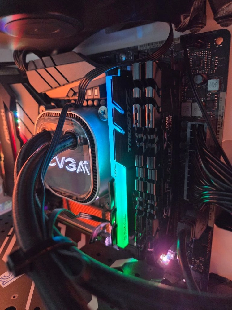 G.SKILL DDR4-3200 cl16 trident Z RGB 16g 단품1개 이미지
