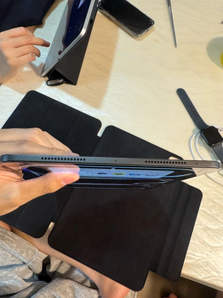 아이패드 프로11 m5 wifi 256GB 애플펜슬 프로 포함 이미지