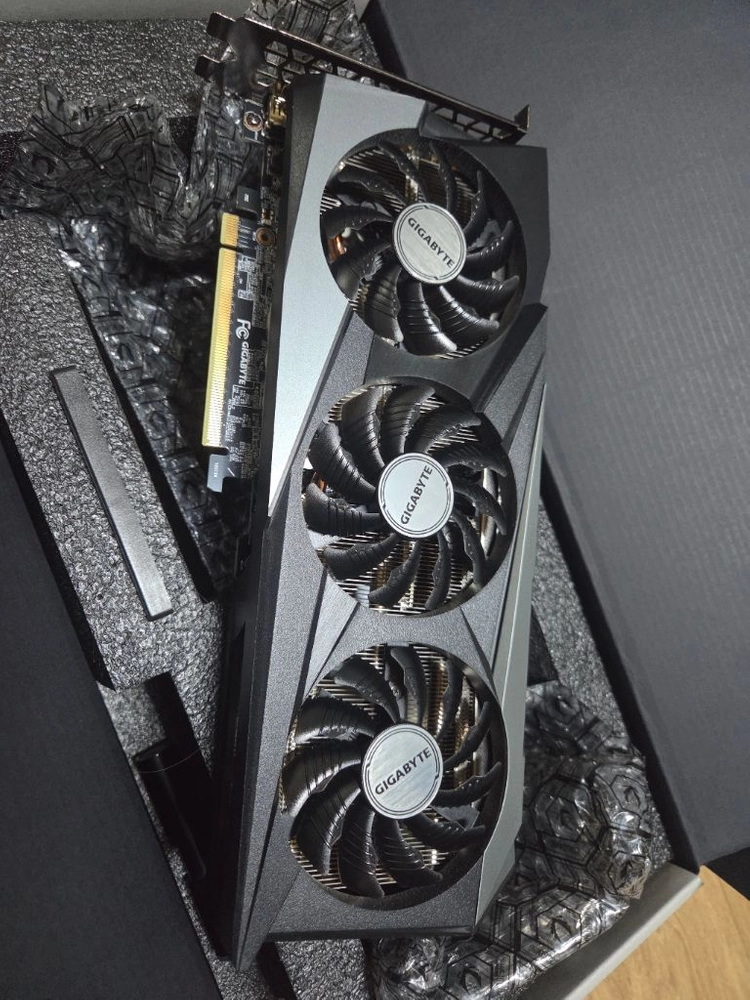 RTX 3060Ti 게이밍 그래픽카드 - 안심되는 중고거래