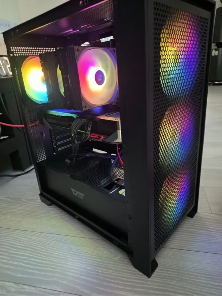 (새상품) 9800X3D 9070xt 게이밍 컴퓨터 본체 이미지