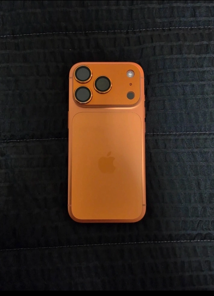 아이폰 17 프로 오렌지 256GB(sss급) - 안심되는 중고거래