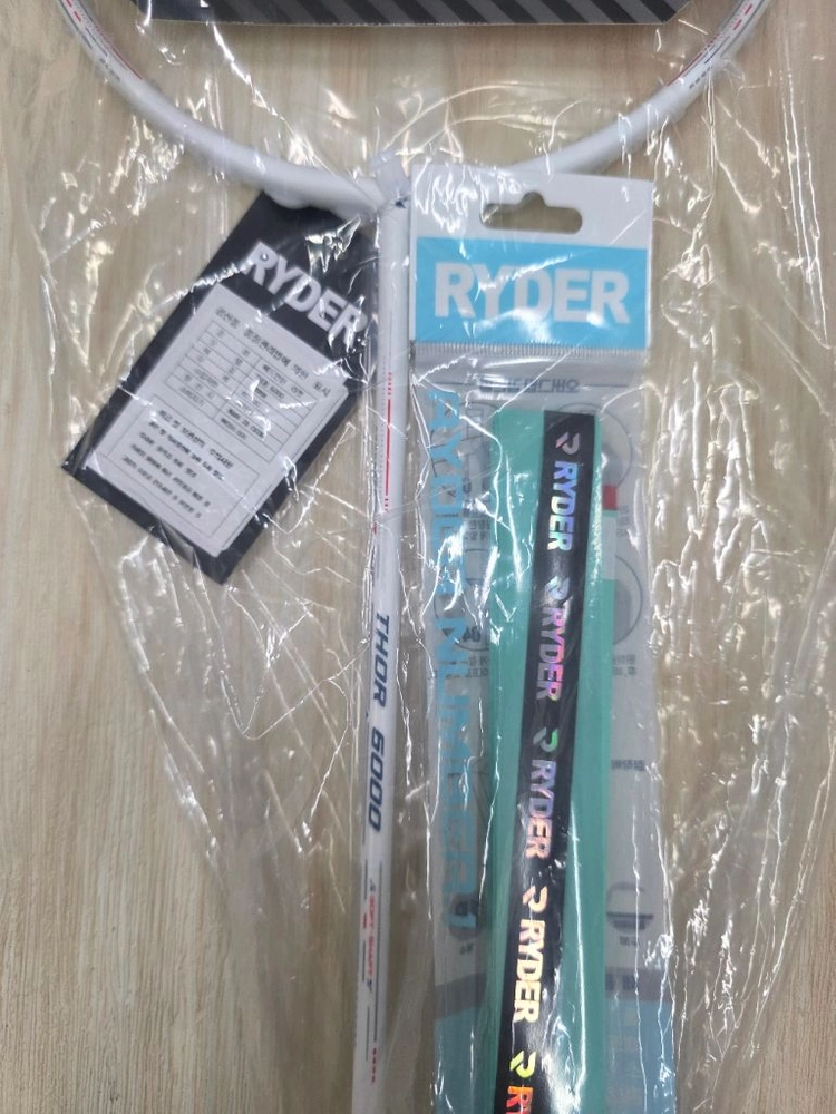 2자루일괄)라이더 4U 배드민턴 라켓 토르6000 THOR 6000 입문용으로 추천 이미지