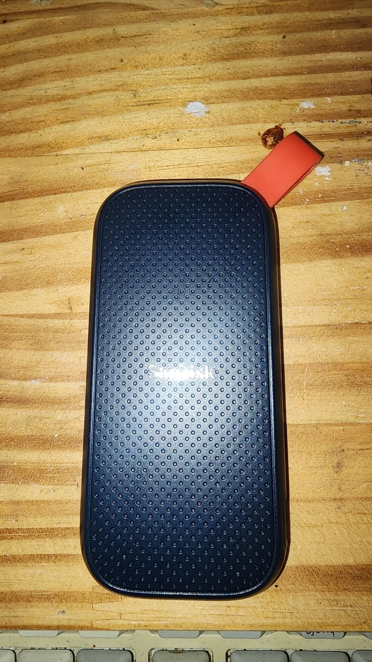 샌디스크 외장 SSD E30 1TB 이미지