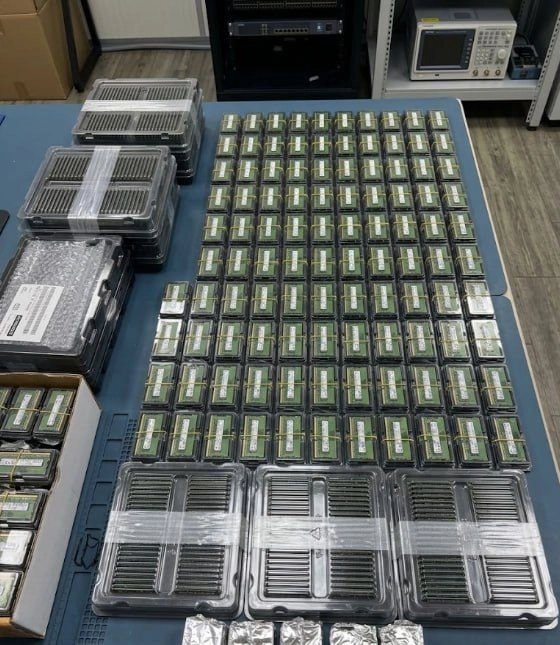 DDR5,DDR4 정상 중고 팝니다. 이미지
