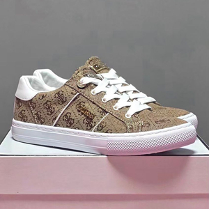 GUESS 러븐 스니커즈/245 이미지