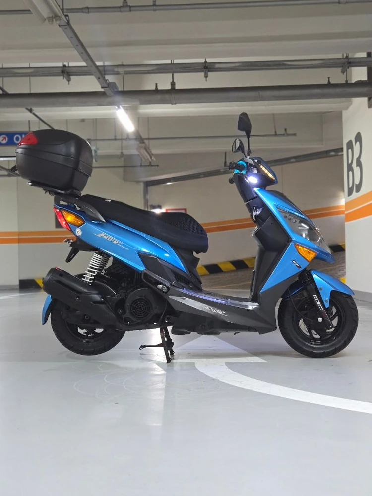 Sym 제트파워125 스쿠터 125cc 상태 매우 좋아요 (배달가능) 이미지