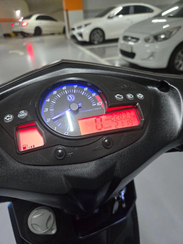 Sym 제트파워125 스쿠터 125cc 상태 매우 좋아요 (배달가능) 이미지