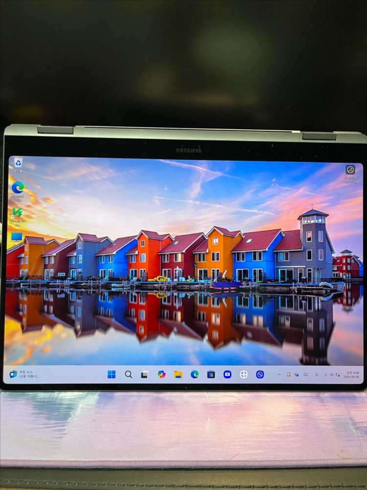 [S급] 갤럭시북5 프로 360 (Ultra 7 / 32GB / SSD 2TB) 이미지