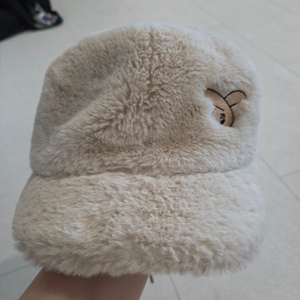 (아동)리미떼두두 귀여운털모자 사이즈 M 판매합니다 이미지