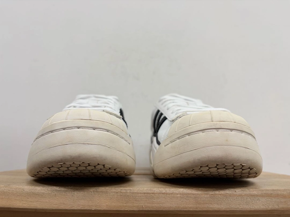 아디다스 슈퍼스타 밀렌콘 235 이미지