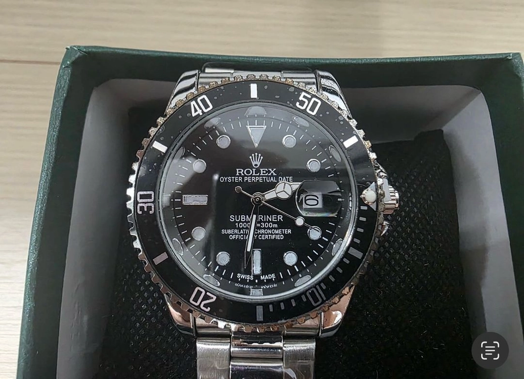 롤렉스 오이스터 서브마리너 블랙 40mm 새상품 이미지