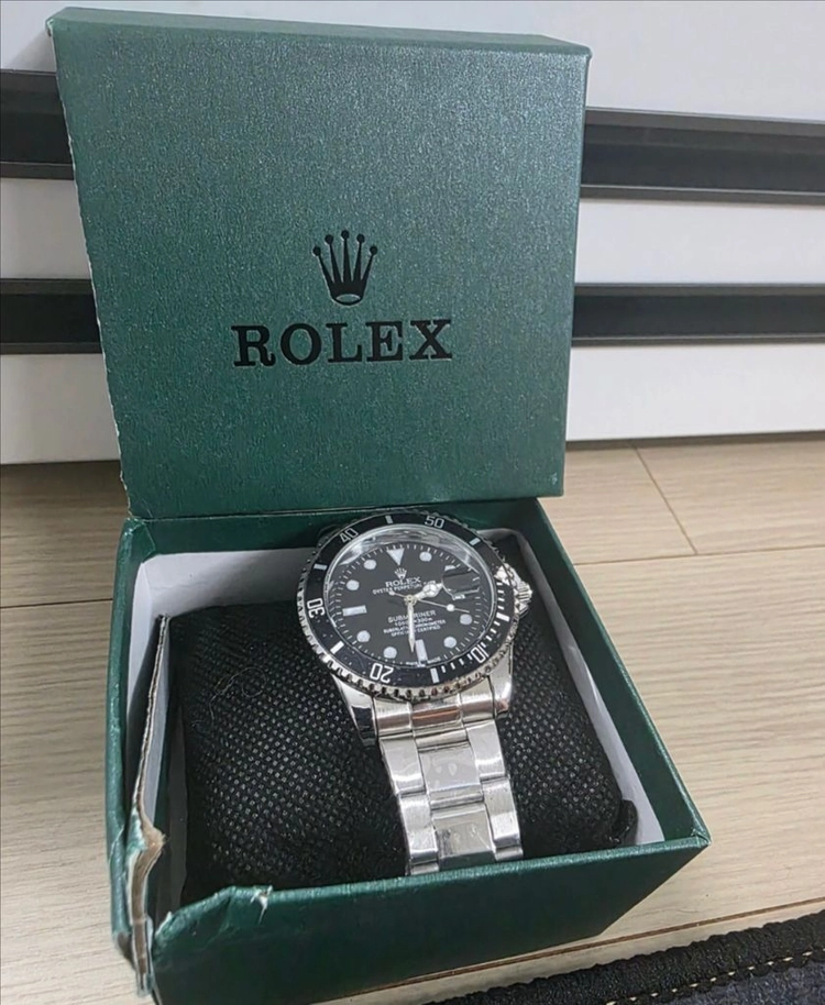 롤렉스 오이스터 서브마리너 블랙 40mm 새상품 이미지