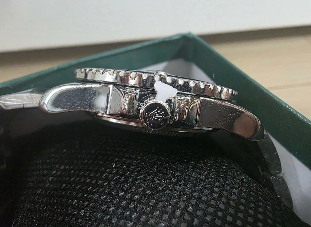 롤렉스 오이스터 서브마리너 블랙 40mm 새상품 이미지