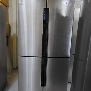 삼성 4도어 냉장고 RF905QBLAXW 900L 이미지