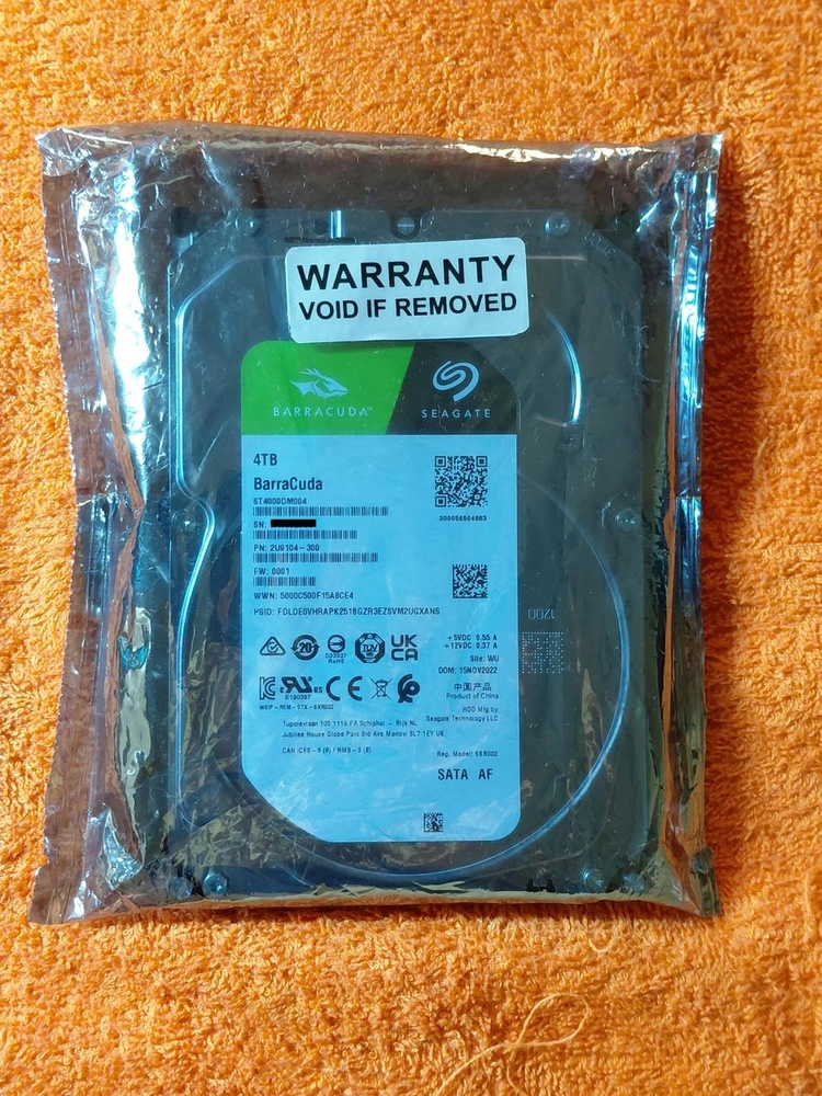 미개봉 씨게이트 바라쿠다 HDD 4TB 5400/256M 이미지