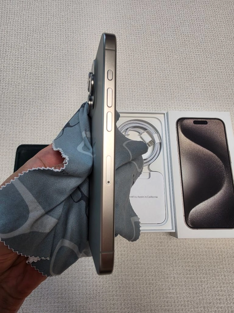 아이폰15프로256GB 내추럴티타늄 S급 풀박스 이미지