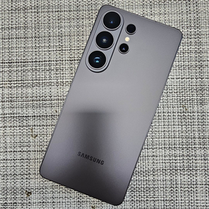(특SSS급) 갤럭시 S26울트라 512G 블랙 26년 3월개통 정상해지공기기 검수완료 118만팝니다@ 이미지