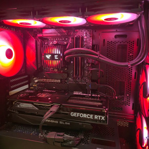 라이젠 7800X3D + RTX 4070 SUPER 32GB RAM 2TB SSD 이미지