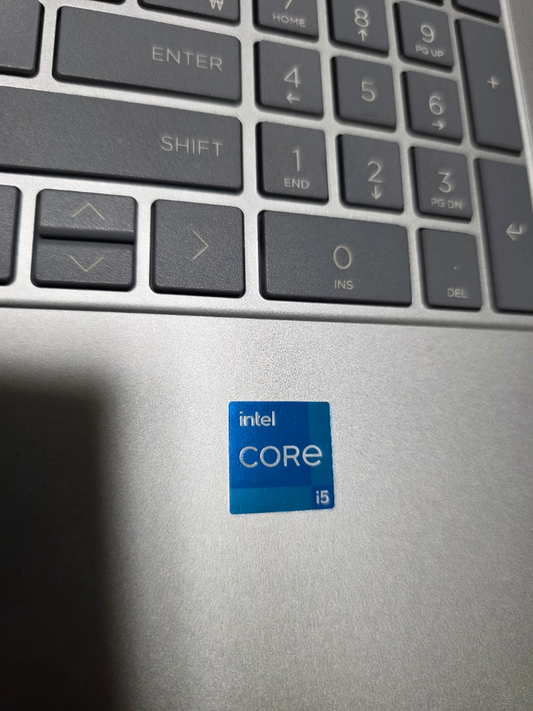 신품급 HP 15.6인치 고사양 노트북 i5 13세대 16램 SSD 256GB - 안심되는 중고거래