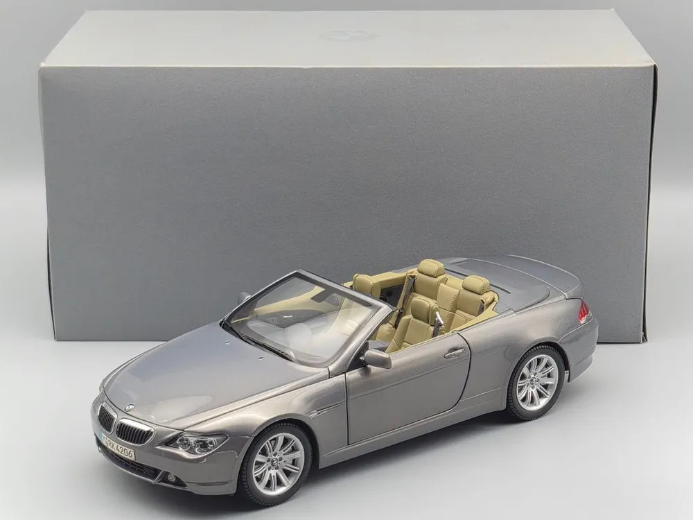 1:18 BMW 6시리즈 컨버터블 (E64, 교쇼) - 안심되는 중고거래