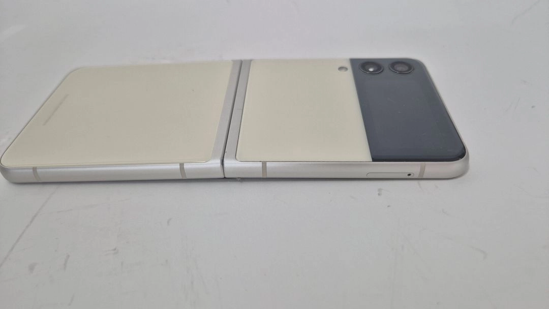 삼성 갤럭시 Z플립3 256GB 이미지