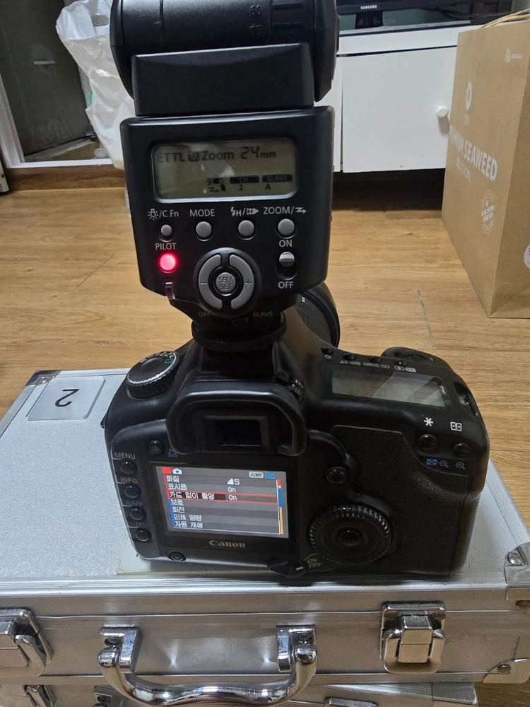 캐논 EOS 5D 디지털 카메라 시그마 24-80mm 렌즈 포함 이미지