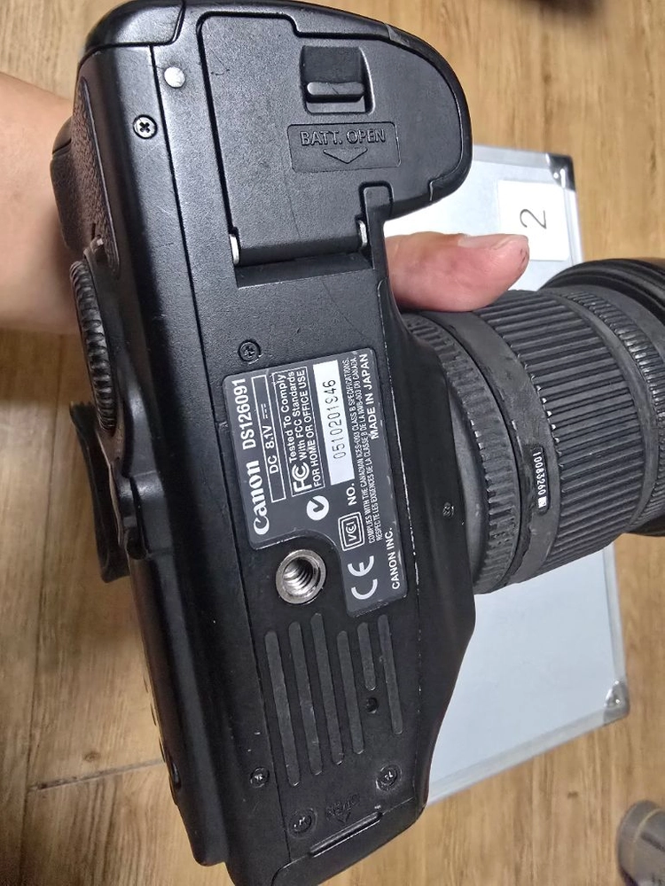 캐논 EOS 5D 디지털 카메라 시그마 24-80mm 렌즈 포함 이미지
