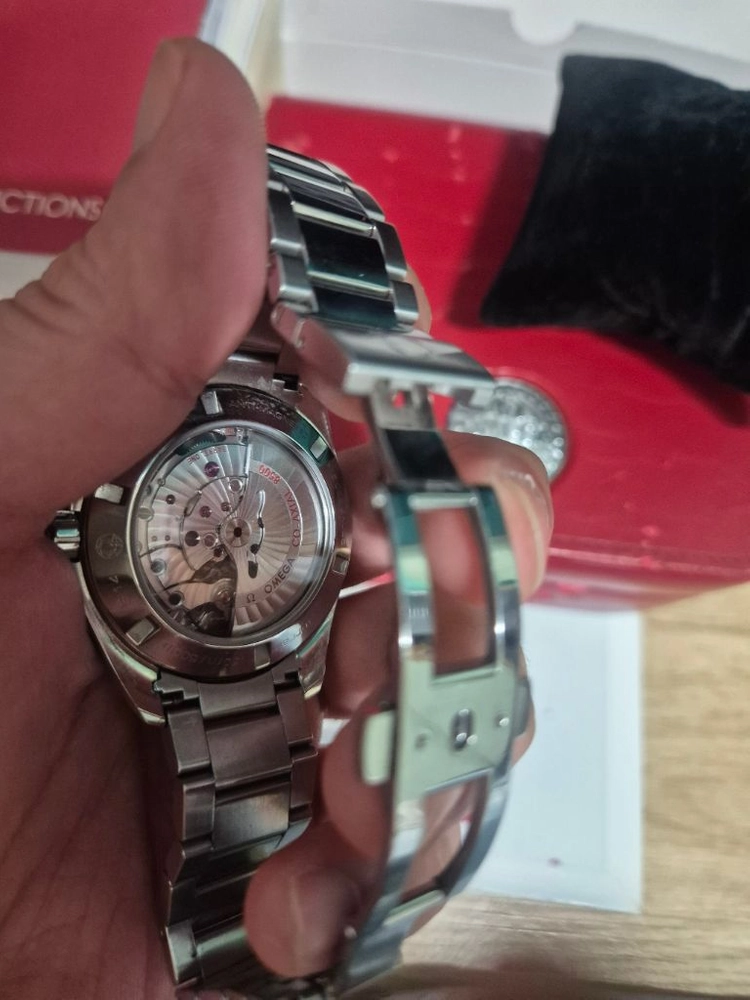 아쿠아테라 41mm 흰판 이미지