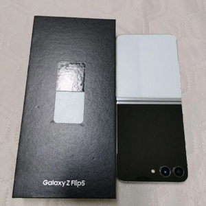 풀박 S급 ㅡ 갤럭시 Z플립5 256GB 이미지