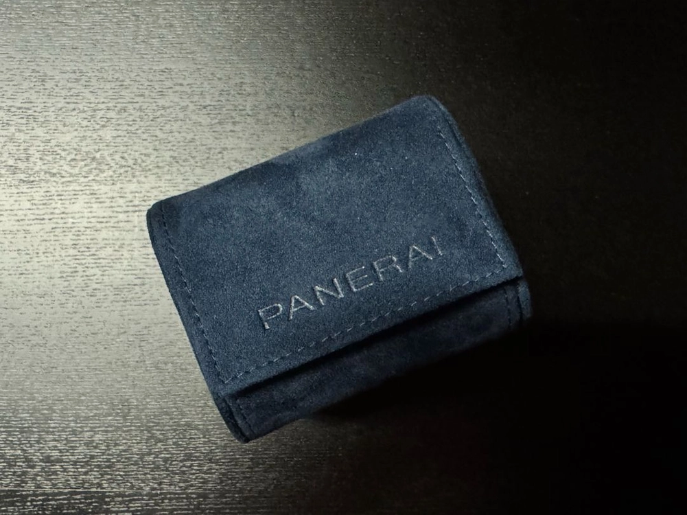 파네라이 섭머저블 콰란타콰트로 카보텍 블루 아비소 PAM 1232(수정,스트랩 6개) 이미지