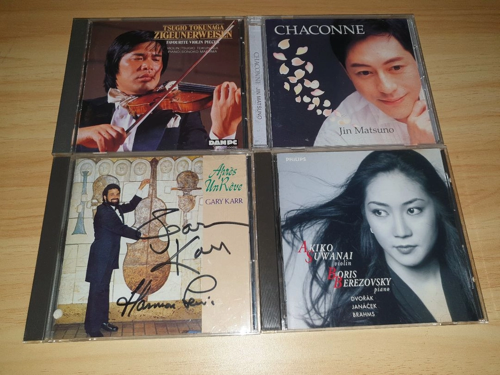 참고 사진 cd 300 11 이미지