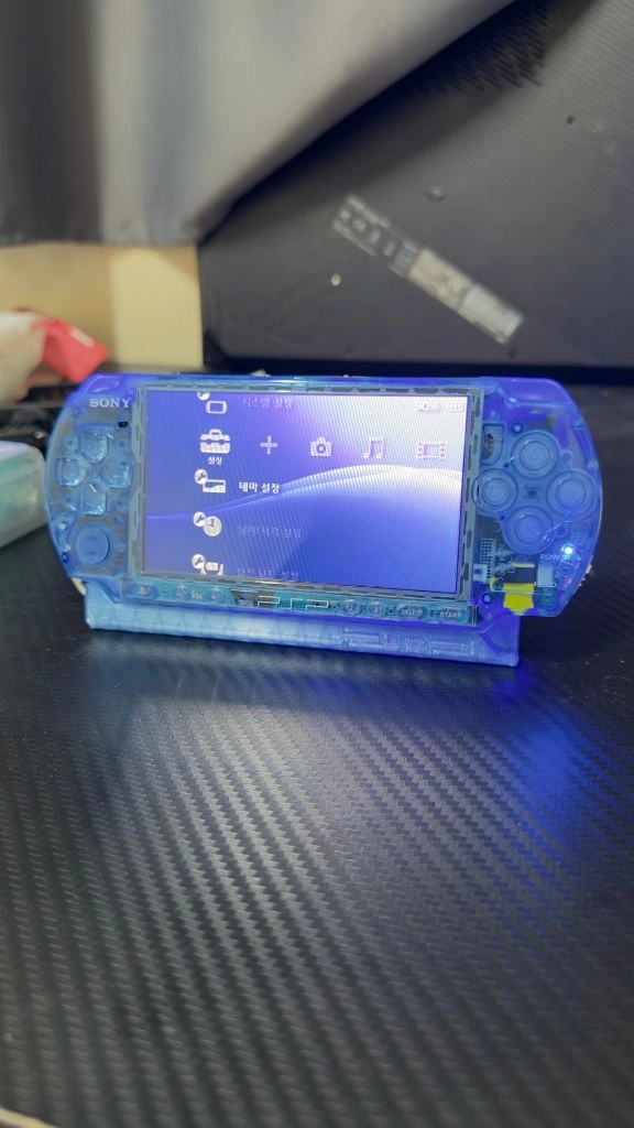 [새상품] PSP3000 128GB C타입 AllBlue LED 커스텀 이미지