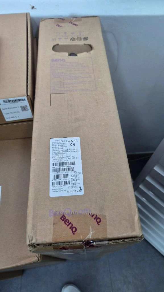 벤큐 EW3270U 4K 모니터 미개봉 제품 이미지