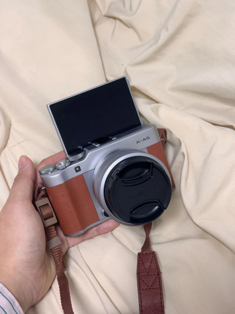 미러리스 카메라 + 15-45mm 렌즈 후지필름 X-a5 이미지