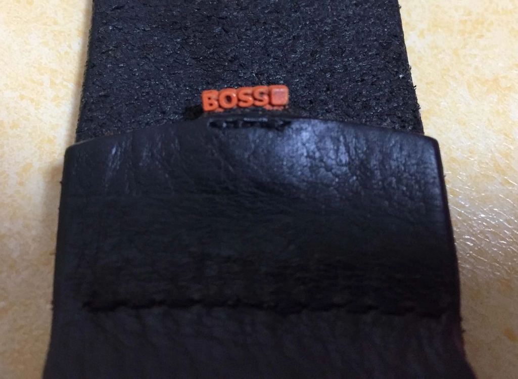 휴고 보스 가죽 벨트 hugo boss belt 해적 깃발 버클 이미지