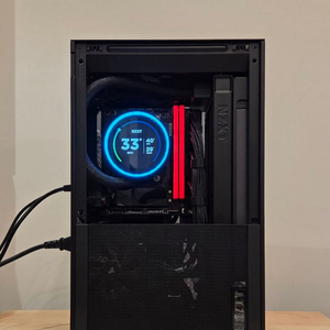 [판매] NZXT H2 FLOW / 9800X3D / 32GB / 1TB / 5070 Ti 이미지
