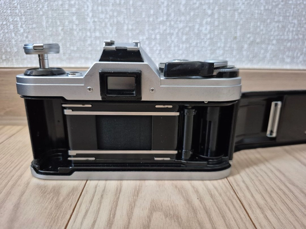 캐논 AE-1 + 50.4 이미지
