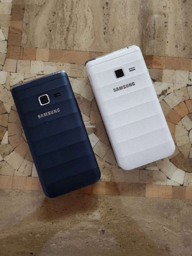 (A급)갤럭시 폴더1 SM-G150 공신폰 학생폰 효도폰 이미지