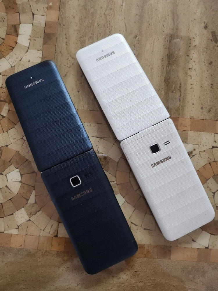 (A급)갤럭시 폴더1 SM-G150 공신폰 학생폰 효도폰 이미지