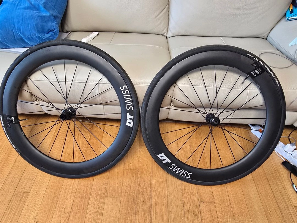 디티 스위스 DT arc1100 62mm 기함 로드자전거 카본휠셋 팜 - 안심되는 중고거래