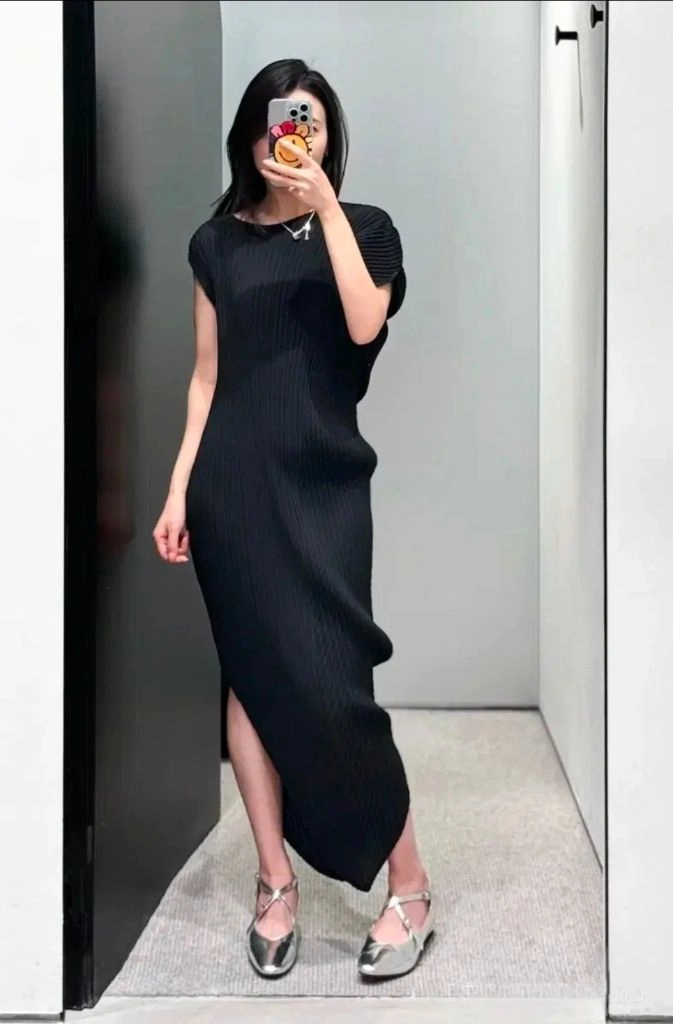 이세이미야케 리프 원피스(30만원 플리츠플리즈 스카프 선물)~ 이미지