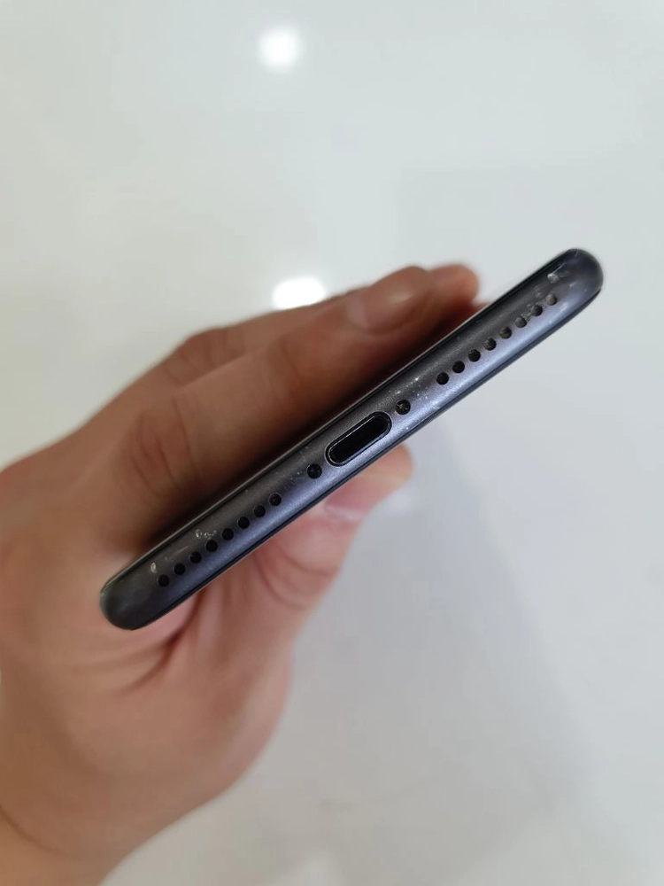 아이폰8플러스64G 무잔상 액정무기스 중고폰 공기계 이미지
