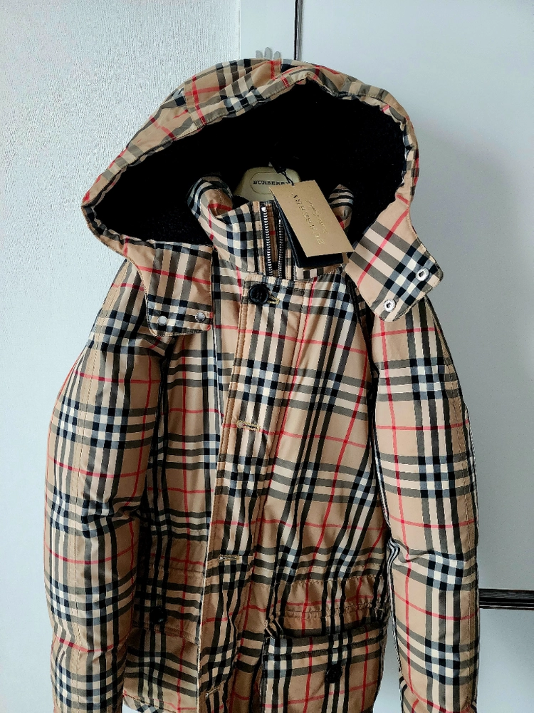 버버리 패딩,Burberry 패딩 점퍼,구스 다운,몽클레어 정품 후드티 드림 - 안심되는 중고거래