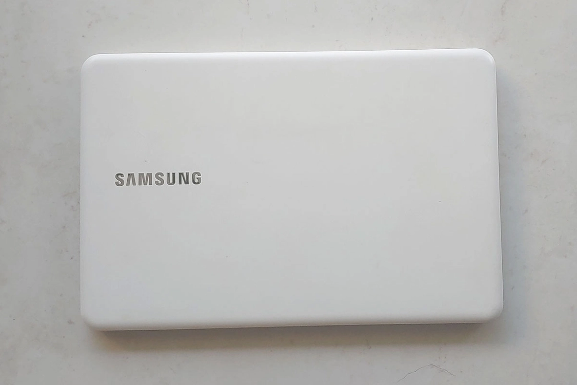 삼성 노트북 NT550EBZ-AD3A 팝니다 - 안심되는 중고거래