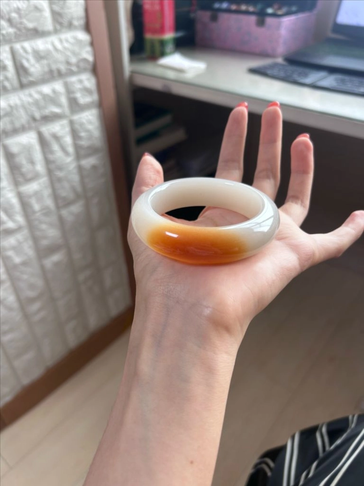 천연옥팔찌 악세사리 이미지